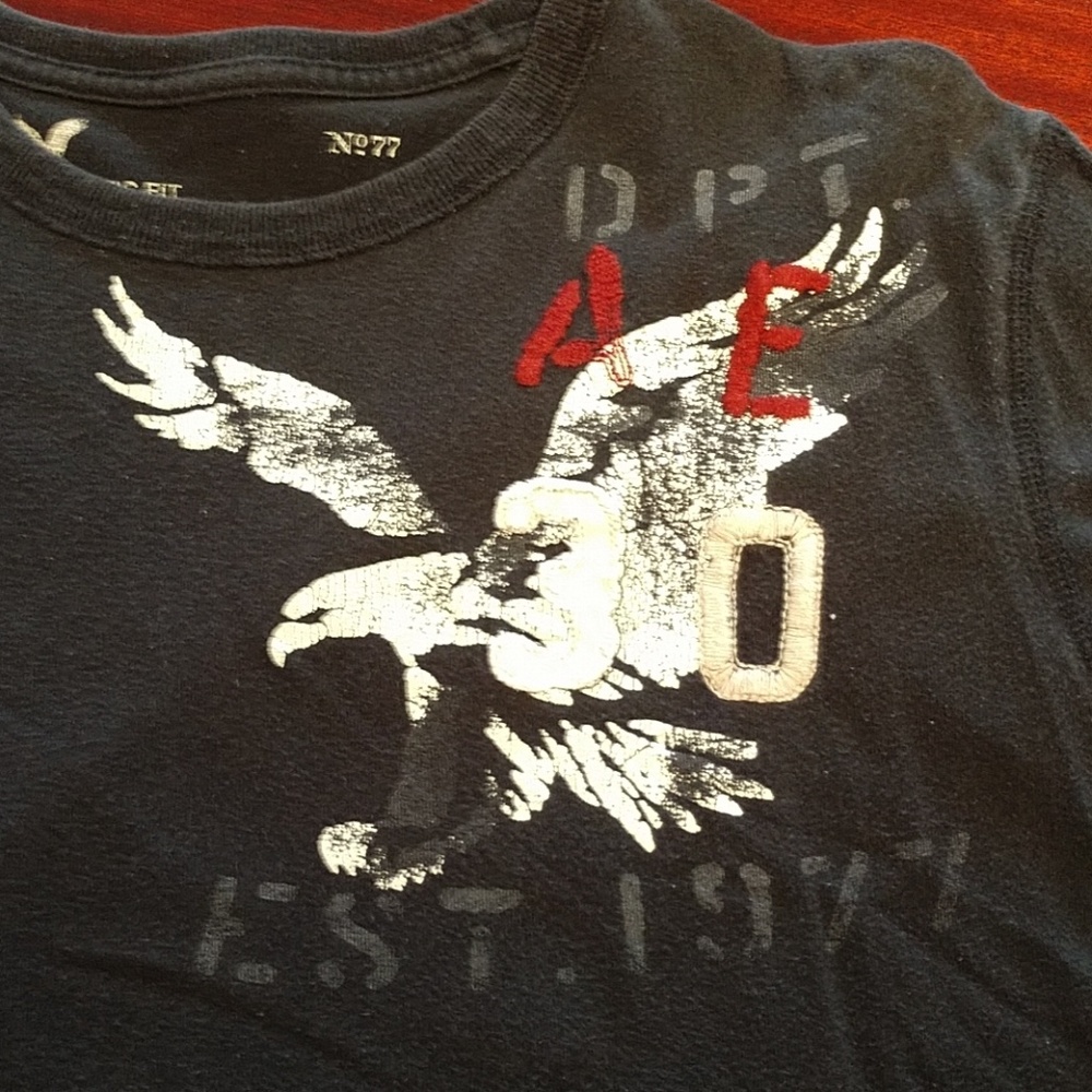 American Eagle T-shirt